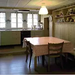 Adlemsried Apartment
